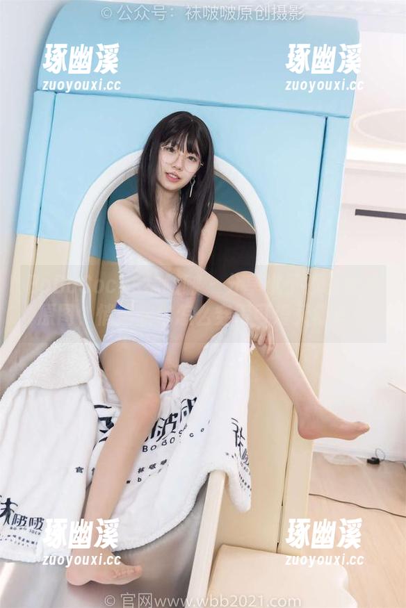 BoBoSocks袜啵啵 - 分享稚予的灰棉袜原图，悄悄教你怎么穿得可爱又舒适！