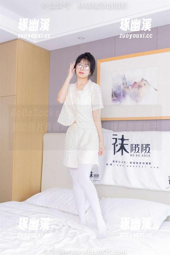 BoBoSocks袜啵啵 - 试试这新花样，糯米的图片真假难辨——互相挠脚与湿袜子无法分开！