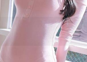 如果原图能说话，它们肯定会为Habin夏彬(하빈)的红裙默默鼓掌，慢慢绽放！