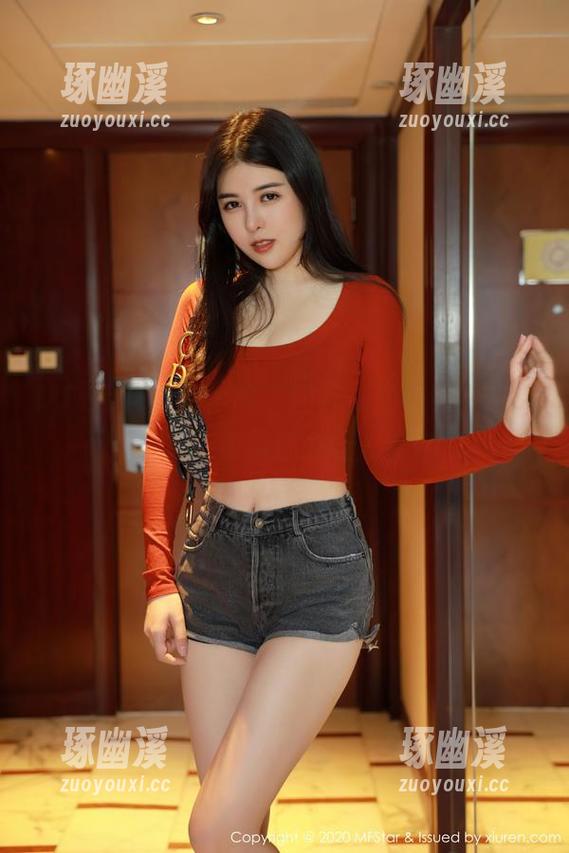 MFStar模范学院 - 图库资源有毒，草莓兔兔的校服魅力让人着迷