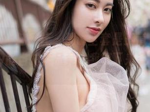 MiStar魅妍社 – 都说全套是王道，芝芝Booty的自拍作品竟让我停下来多看一眼。
