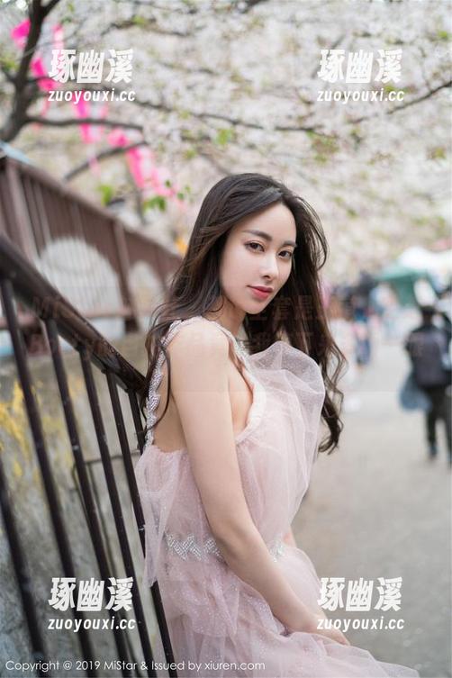 MiStar魅妍社 - 都说全套是王道，芝芝Booty的自拍作品竟让我停下来多看一眼。