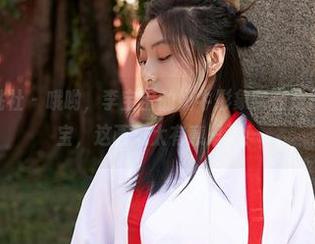 MiiTao蜜桃社 – 哦哟，李宝宝的奶牛形象实在是美图中的小瑰宝，这画风太有意思了！