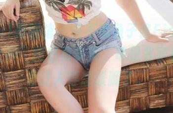 MyGirl美媛馆 – 先不说鱼子酱Fish的全新“女神”图包有多美，单是名字就已经很让人浮想联翩了。