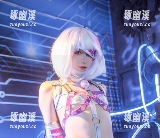 Quan冉有点饿，不只是在等吃的，还有超级高清的女孩等你来下载！