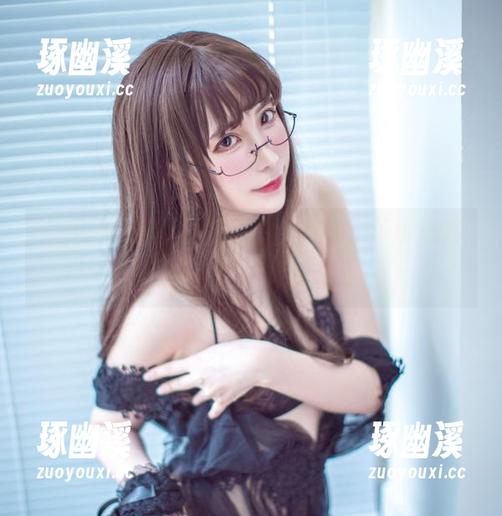 Sakiiii翎柒的暗黑护士cos，不小心写回事，让我又想又想