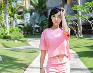 TuiGirl推女郎 – 松果儿空姐写真系列，福利不止一点点，眼睛都眯起来了。