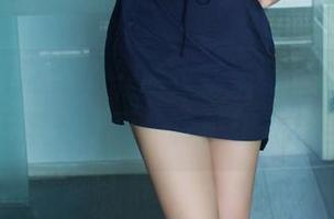 TuiGirl推女郎 – 泳衣新姿势，艾栗栗轻松穿出无圣光美图，真是让人刮目相看。