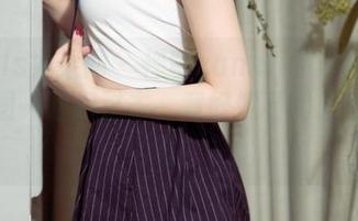 UGirls尤果网 – 禅叽zankii的黑丝图包，原图一眼扫过去，竟好像看到了别的什么？