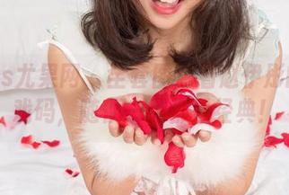 UGirls尤果网 – 全套图包看赵伊彤的旗袍戏码，随便一摆都是经典！