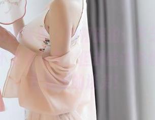 XIAOYU语画界 – 阳朔旅拍：芝芝booty的写真不是铁板弯，但却能让你想去当摄影器材的迷弟！