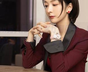 Xiuren秀人网 – 从客厅到卧室，Betty林子欣的居家美图完美替代了我的壁纸。