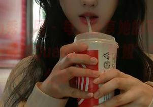 Xiuren秀人网 – 每次分享她的写真，都在想：王婉悠Queen的‘姐姐’气场是怎么练成的？