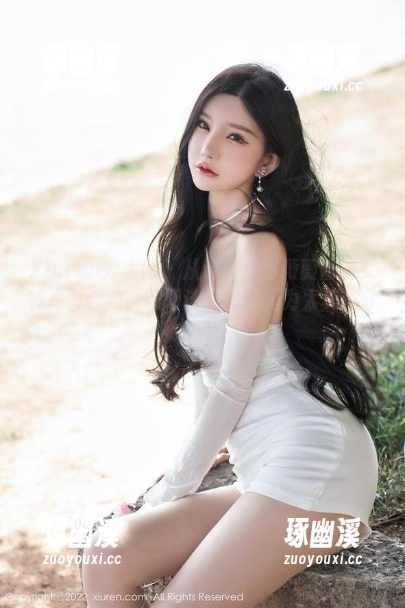 Xiuren秀人网 - 从这里找到薇薇酱的女神写真合集，明明该掩饰却因为太美想分享！