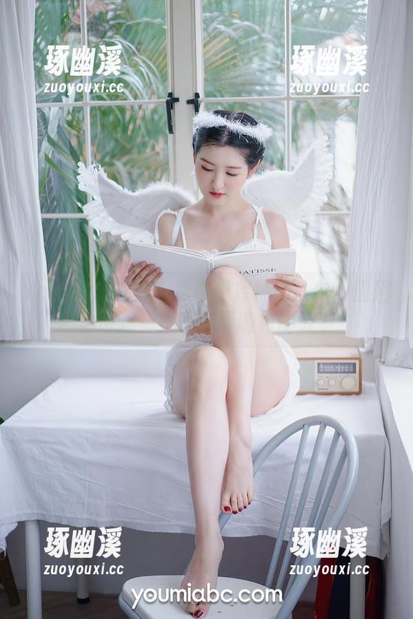 YouMi尤蜜荟 - 黑白图库精选：向小圆用黑白讲述那些不需要调色的故事！