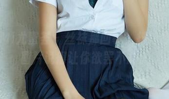 YouMi尤蜜荟 – 丝袜那回事，抖娘利世的图片说得让你欲罢不能。