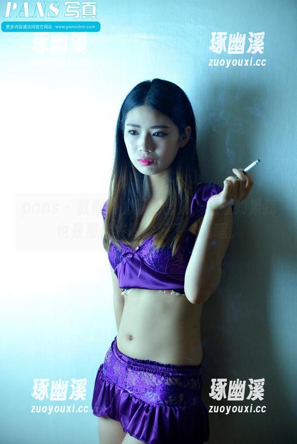 pans - 默默的比基尼合集，想想如果我也是那件衣服就好了，嘿嘿。