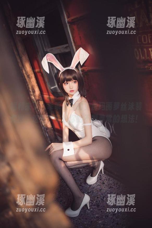福利来了，乖乖衣宝的免费玛丽萝丝泳装套图，这图，专治你的不同寻常的想法！