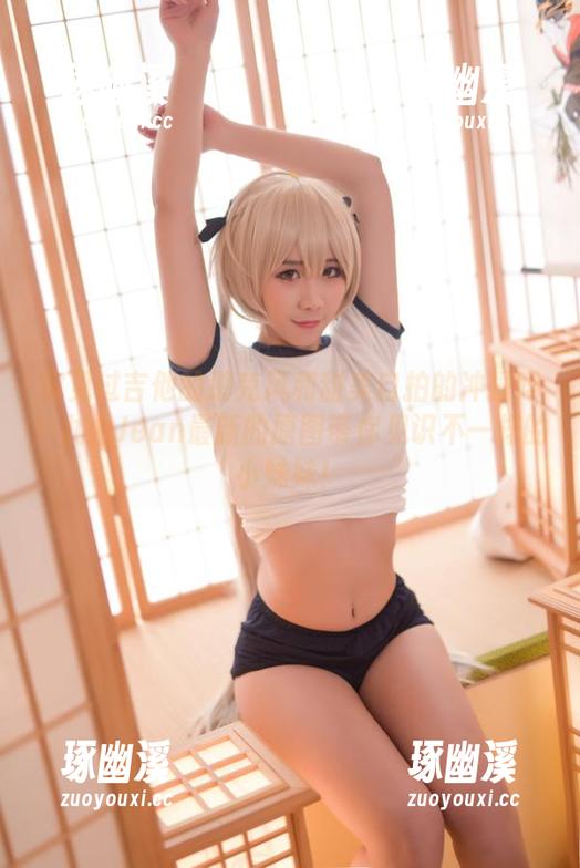 你见过吉他的朋克风和甜美自拍的冲撞吗？九曲Jean最新的原图带你见识不一样的小妹妹！