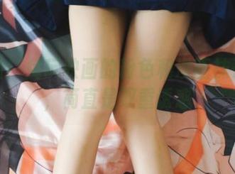 更新啦！兔玩映画的粉色和漫画袜子组合，简直是双重诱惑