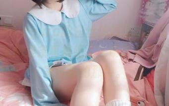 看古川kagura的白丝体操运动服写真，套图里的线条真是绝了，明显是要引起大家讨论的那种。