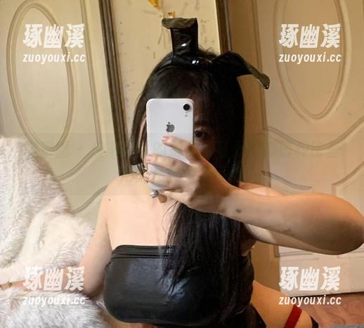 可爱的肉巴 微密圈 - 从未见过的组合:可爱的肉巴和比基尼的丛林全集下载