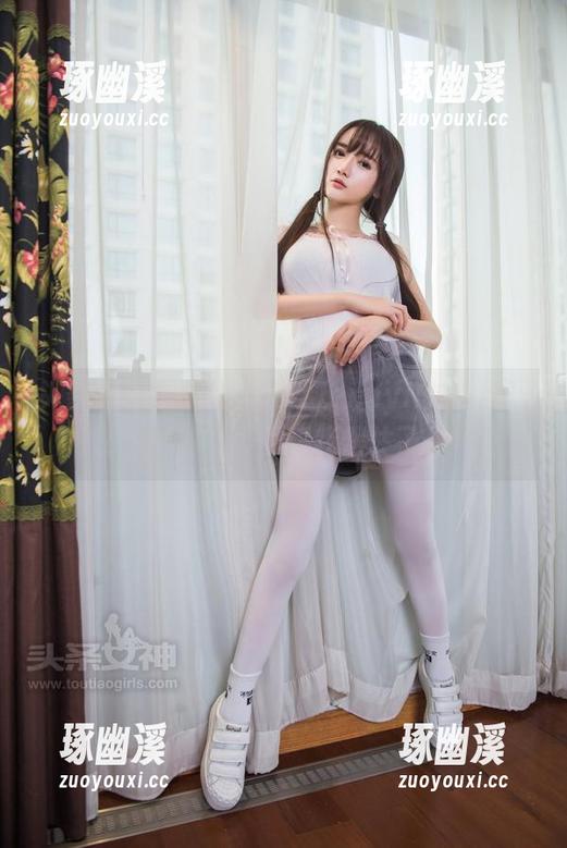 头条女神-JennyR 头条女神 - 图片合集,JennyR对露丝玛丽的理解,怪不得我愣住了……