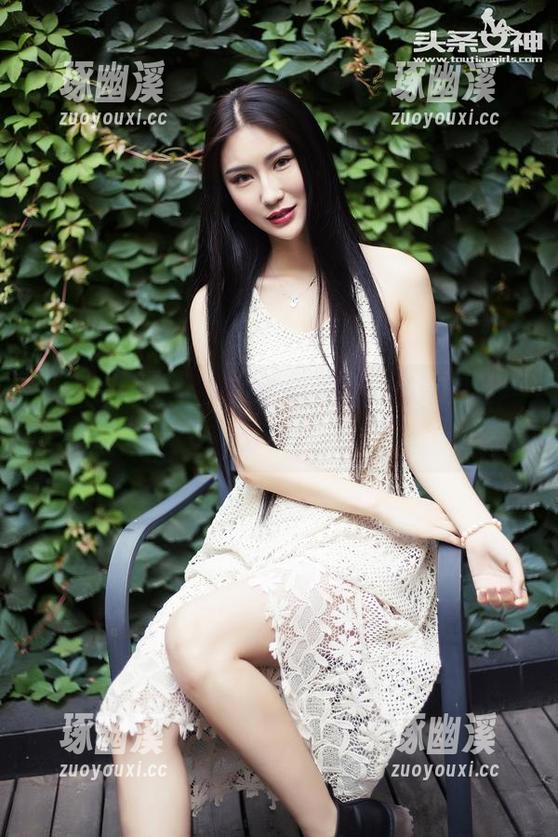 头条女神 - 筱溪的学姐画面，高清刺激感分享！