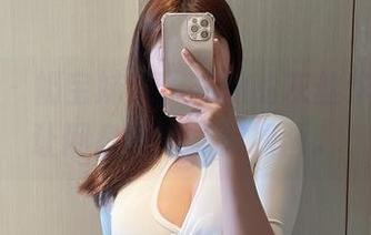 微密圈 – 奶宝妹纸：在她的灰丝作品里，让网盘变得如诗如画。