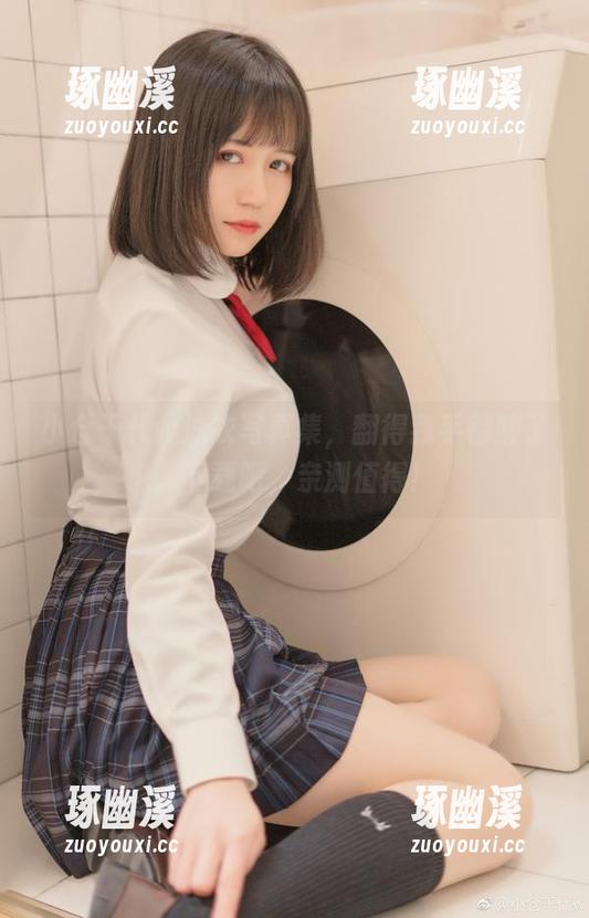 小仓千代w泳衣写真集，翻得我手都酸了，下载吧，亲测值得！
