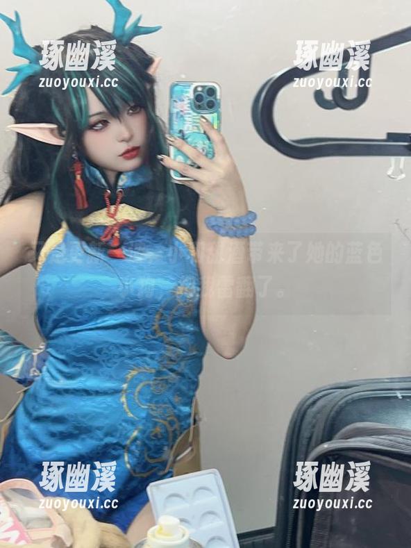 小和甜酒 又是更新一波,小和甜酒带来了她的蓝色小狗,把我雷翻了。