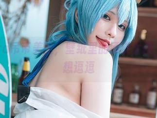 小空sora吊带美图，壁纸里的顽皮女孩，真让人想逗逗