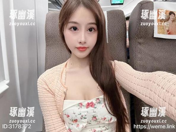 小萌子 微密圈 - 浴缸、泡泡和小萌子,简直是福利图片狂欢!