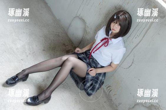 少女秩序 - 零修饰的冒险：小鱼与棉袜的无圣光原形象
