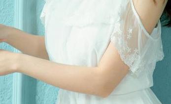 尤果网 – 福利爆棚！看刘嘉琦cherry女王如何驾驭每一个姿势，图包随便拿！