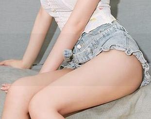 尤蜜荟 – 修女作品拿到了，合法萝莉你要不要一起祷告？