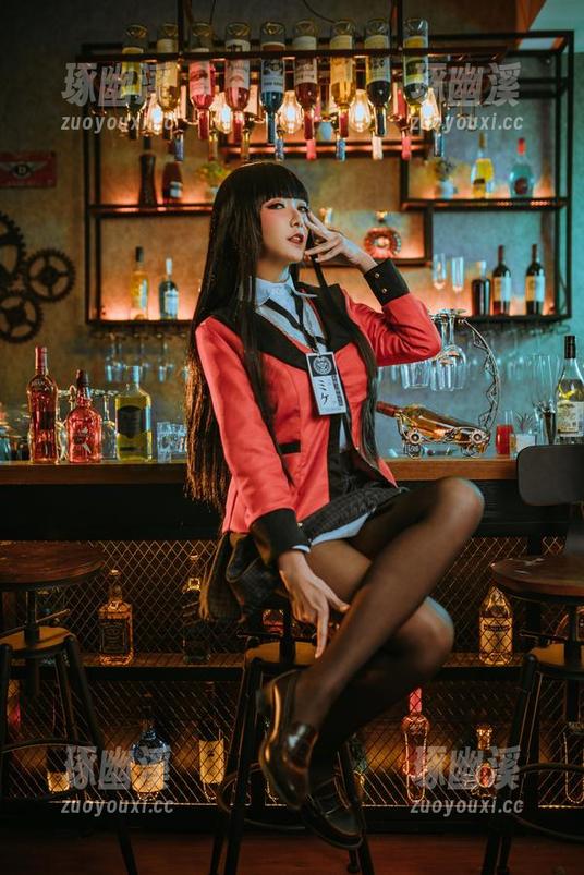 哇，希希_啾长腿图集，腿部的每一个pose都在挑逗吧，是我想多了吗？