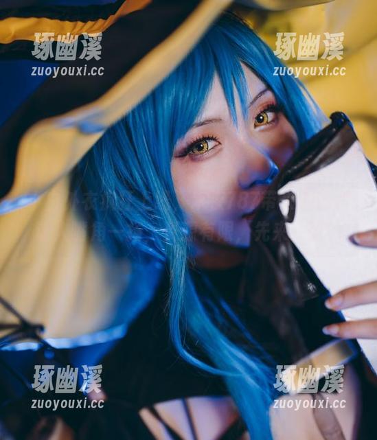 小白外衣疯狂上线，末夜787带来的图片让人嘴角一扬，资源有限，先来一张？