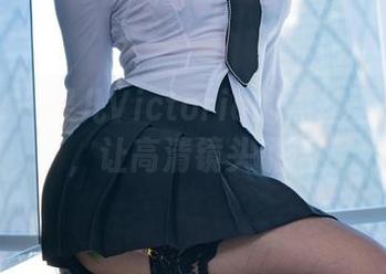 微密圈 – 果儿Victoria的黑丝酒店写真，让高清镜头说话