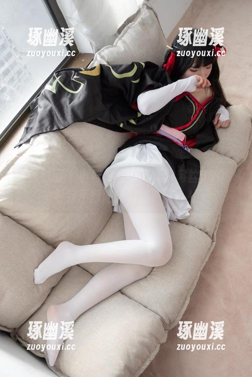 森萝财团 - 小梓的全套写真，肉丝30D，看完不想吃饭只想“赞”！