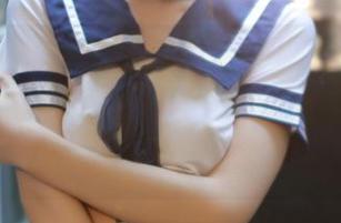 模范学院 – 定制那双足迹，优优图集让你发现美足的新可能，基本可以开启“脚对话”啦！