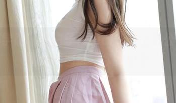 模范学院 – 当白子嫣nicky遇上办公室，她用美图重塑你的想象
