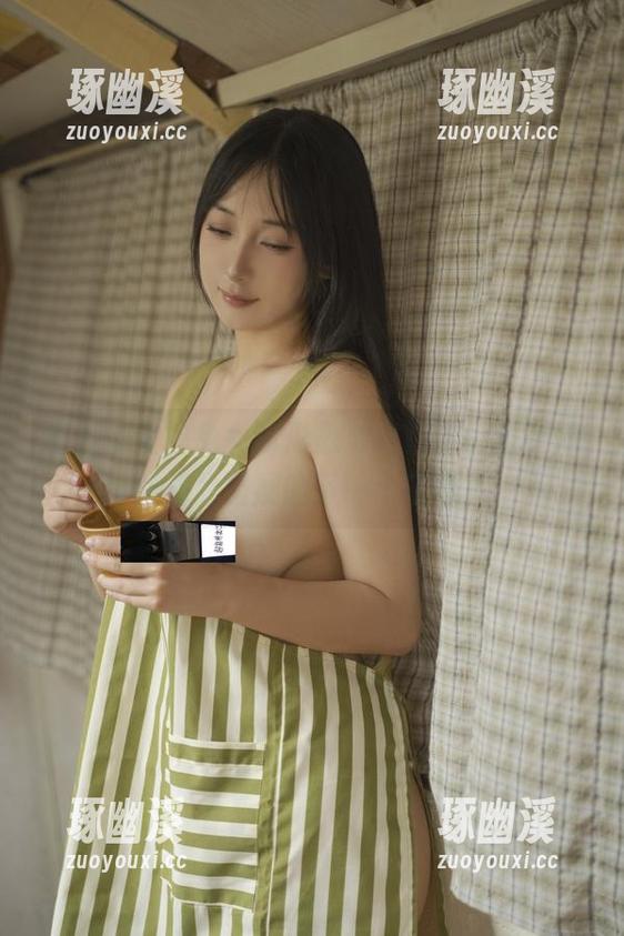 把浅安安的兔女郎形象放进图库，说不定能成为漫展的下一个热潮！