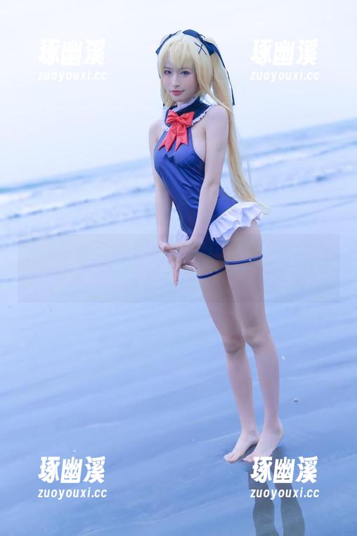 当清水由乃遇上泳池，美图集合——清凉一夏的完美搭配！