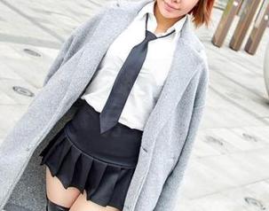 爱丝 – 欣杨带你领略私拍美图，水手服的另一面