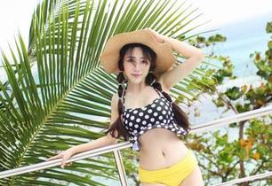 爱蜜社 – 不可不看，芝芝Booty高清美脚记录下的每个细节，套图无敌良心！