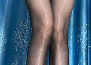微密圈 – 白龙猫女的白衬衫福利图集，看了就想替她穿上去！