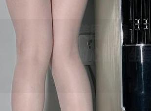 微密圈 – 白龙猫女的美图合集，咖啡色丝落入每一个向往复古的心里，坐等大家的点赞！