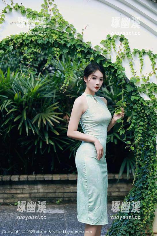 秀人网-LindaLinda 秀人网 - LindaLinda,豹纹过于高清,整个画面动感又妩媚,是我吗?