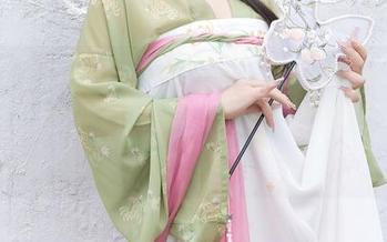 秀人网 – “这是我早晨的样子”——周慕汐fairy的睡衣写真原图，让懒癌患者看了都想点赞！